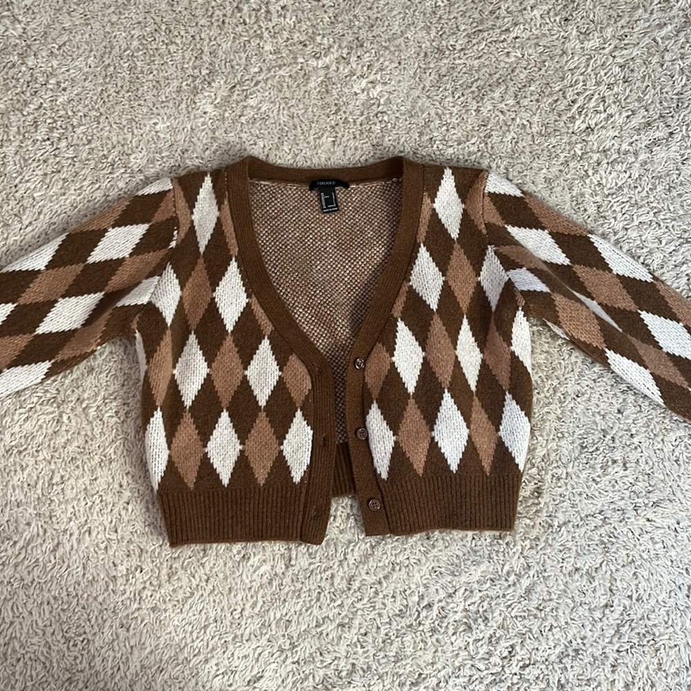 Brown sweater